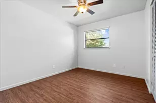 1130 Bois D'Arc St, Lockhart, TX 78644 - Photo 15