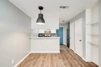 838 N Meadows Drive, Austin, TX 78758 - Photo 9