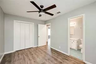 838 N Meadows Dr, Austin, TX 78758 - Photo 21