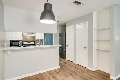 838 N Meadows Drive, Austin, TX 78758 - Photo 9