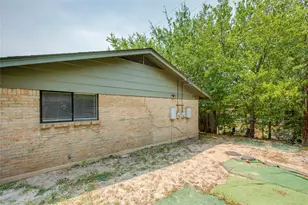 838 N Meadows Dr, Austin, TX 78758 - Photo 29