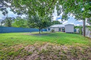 403 Davidson Dr, Taylor, TX 76574 - Photo 27