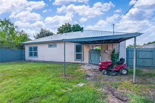 403 Davidson Dr, Taylor, TX 76574 - Photo 29