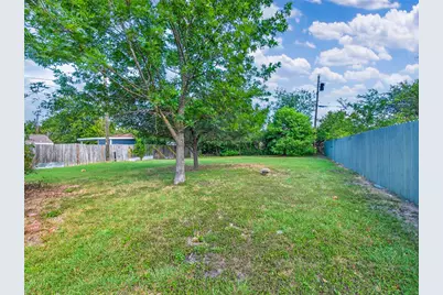 403 Davidson Drive, Taylor, TX 76574 - Photo 25