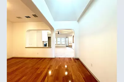 8604 Toro Creek Cove, Austin, TX 78759 - Photo 7