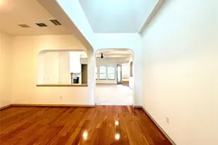 8604 Toro Creek Cove, Austin, TX 78759 - Photo 7