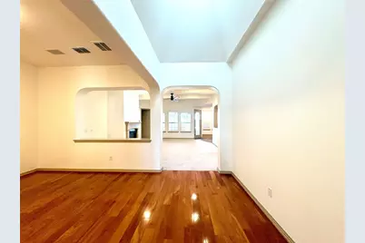 8604 Toro Creek Cove, Austin, TX 78759 - Photo 7