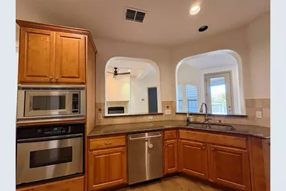 8604 Toro Creek Cove, Austin, TX 78759 - Photo 13