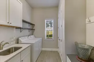 815 Co Rd 207, Liberty Hill, TX 78642 - Photo 17