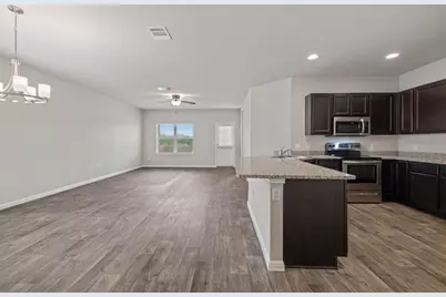 229 Independence Avenue, Liberty Hill, TX 78642 - Photo 5