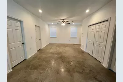 805 Hallie Cove, Lockhart, TX 78644 - Photo 27