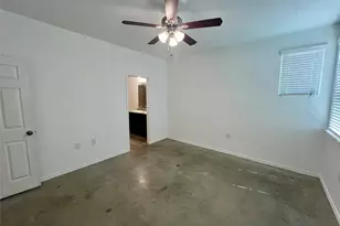 805 Hallie Cove, Lockhart, TX 78644 - Photo 29
