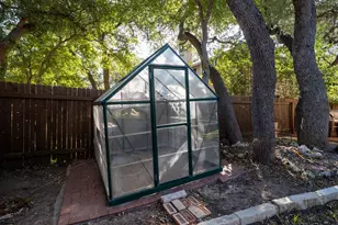 17200 Poncho Springs Ln, Austin, TX 78717 - Photo 37