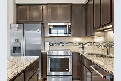 106 Bella Toscana Avenue #3204, Lakeway, TX 78734 - Photo 3