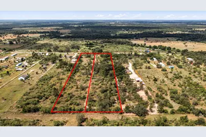 1411 Bugtussle Lane, Luling, TX 78648 - Photo 13
