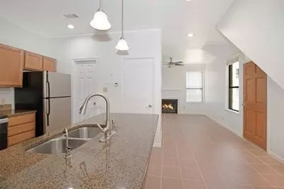 611 E 45th Street #8, Austin, TX 78751 - Photo 13