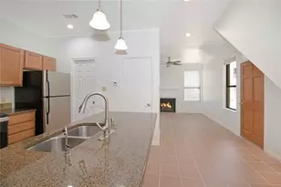 611 E 45th St, Austin, TX 78751 - Photo 13