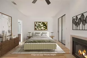 611 E 45th St, Austin, TX 78751 - Photo 7