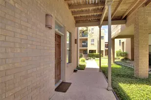 611 E 45th St, Austin, TX 78751 - Photo 25