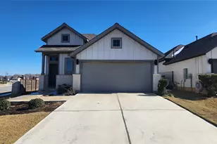 408 Los Olives Ln, Liberty Hill, TX 78642 - Photo 1