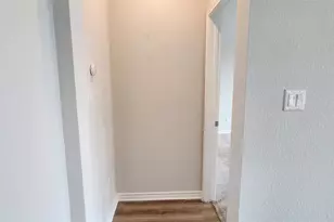 408 Los Olives Ln, Liberty Hill, TX 78642 - Photo 15