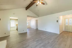 800 E Central Dr, Georgetown, TX 78628 - Photo 3