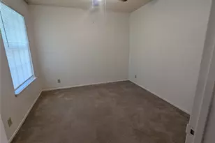 800 E Central Dr, Georgetown, TX 78628 - Photo 11