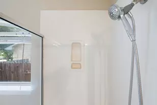 1008 NE Chippewa St, Round Rock, TX 78665 - Photo 25