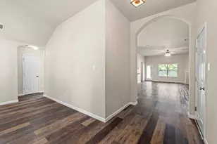1109 Blackburn Pl, Round Rock, TX 78665 - Photo 5