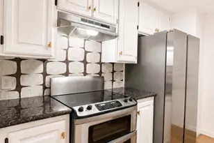 2529 Rio Grande St, Austin, TX 78705 - Photo 5