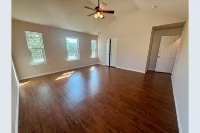 2037 Northview Drive, San Marcos, TX 78666 - Photo 7