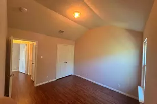 2037 Northview Dr, San Marcos, TX 78666 - Photo 9