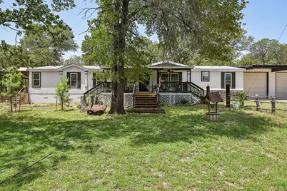 541 Hidden Oaks Drive, Elgin, TX 78621 - Photo 1