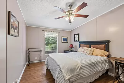 541 Hidden Oaks Drive, Elgin, TX 78621 - Photo 23