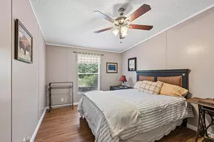 541 Hidden Oaks Dr, Elgin, TX 78621 - Photo 23