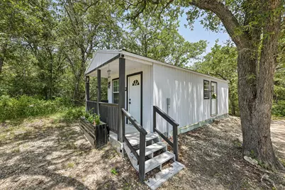 541 Hidden Oaks Drive, Elgin, TX 78621 - Photo 31