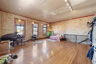707 Chestnut St, Bastrop, TX 78602 - Photo 11