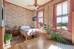 707 Chestnut St, Bastrop, TX 78602 - Photo 7