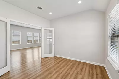 601 Los Olives Lane, Liberty Hill, TX 78641 - Photo 9