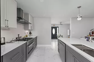 3308 Bengston St, Austin, TX 78702 - Photo 5