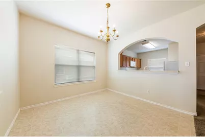 137 Maplewood, Kyle, TX 78640 - Photo 5