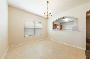 137 Maplewood, Kyle, TX 78640 - Photo 5