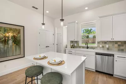802 S Creek Street #103, Fredericksburg, TX 78624 - Photo 7