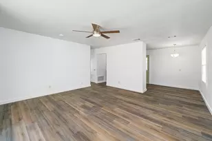 501 Sacramento Dr, Austin, TX 78704 - Photo 5