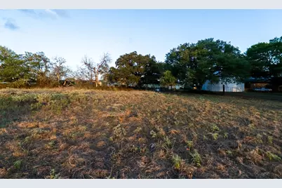 425 Seawillow Road, Lockhart, TX 78644 - Photo 3