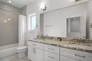 5402 Woodrow Ave, Austin, TX 78756 - Photo 15