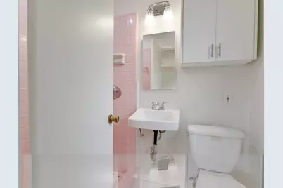 112 E Skyview Road, Austin, TX 78752 - Photo 5
