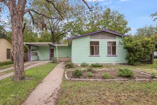 112 E Skyview Rd, Austin, TX 78752 - Photo 1