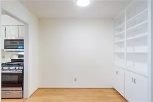 1240 Barton Hills Dr, Austin, TX 78704 - Photo 9