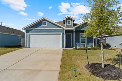 633 Halfmoon Drive, Lockhart, TX 78644 - Photo 1